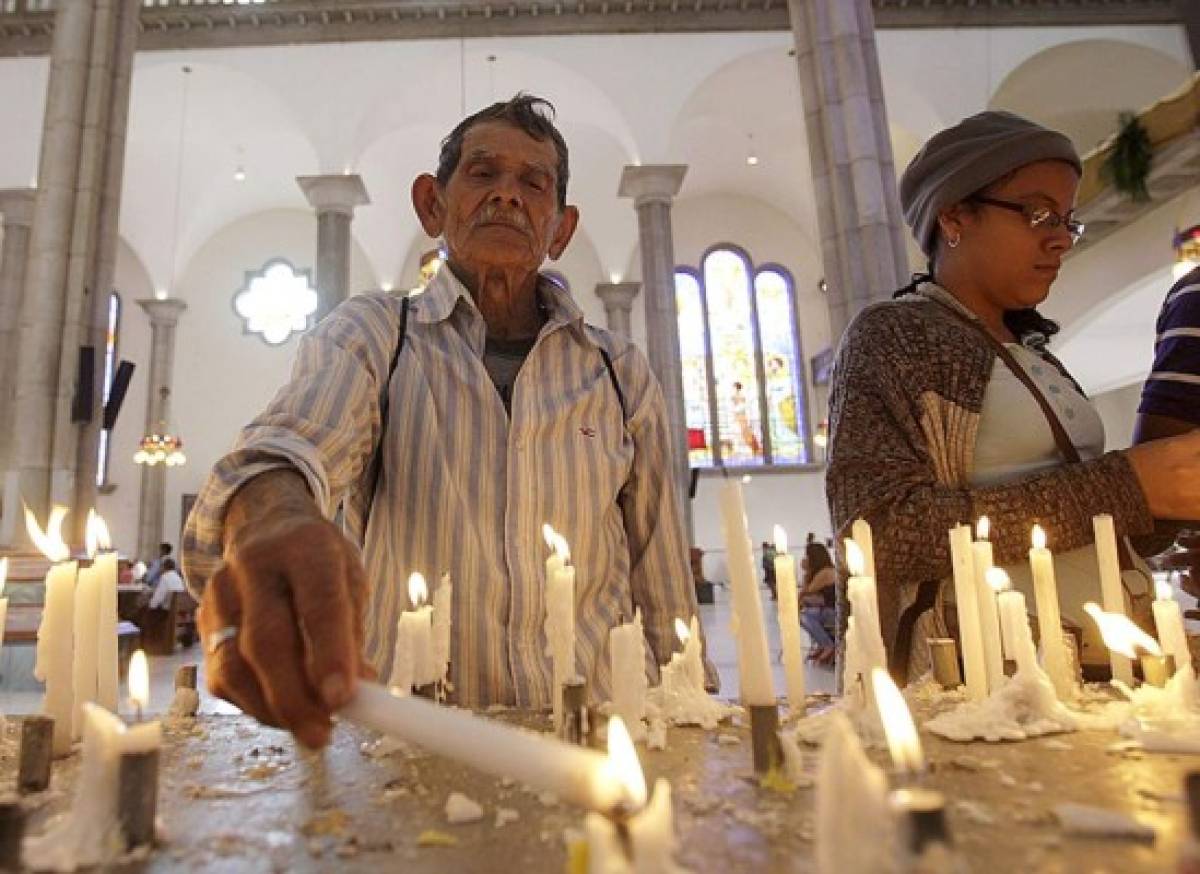 Honduras a los pies de la 'Morenita'