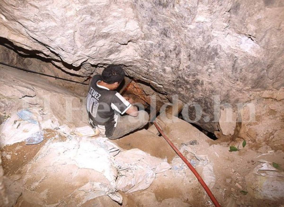 Ardua labor de rescate de mineros soterrados