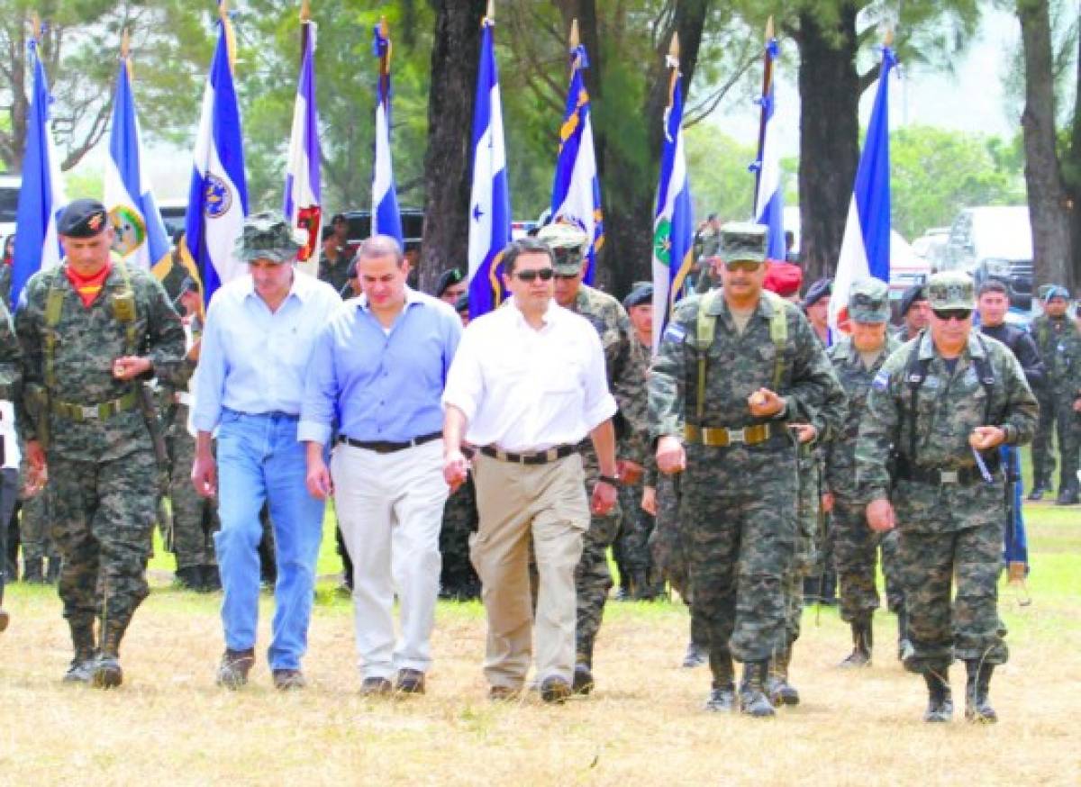 Presidente de Honduras: FF AA seguirá en tareas de seguridad