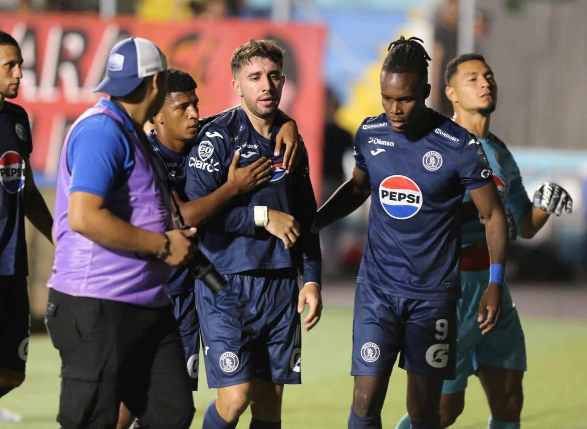 Así salió Agustín Auzmendi tras fallar el penal que le daba la victoria a Motagua sobre Olimpia.