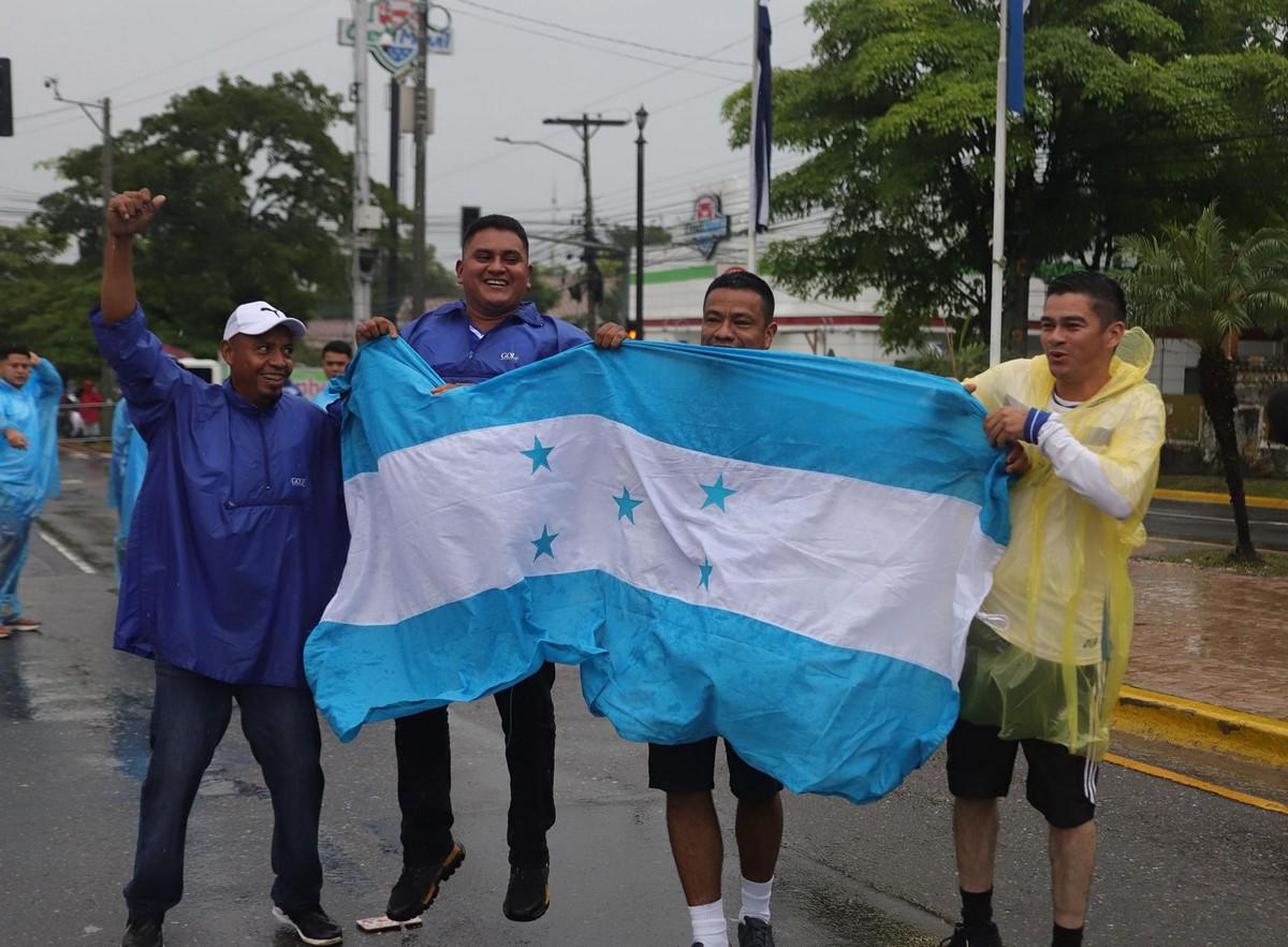 Los primeros aficionados ya están listos para el Honduras vs México