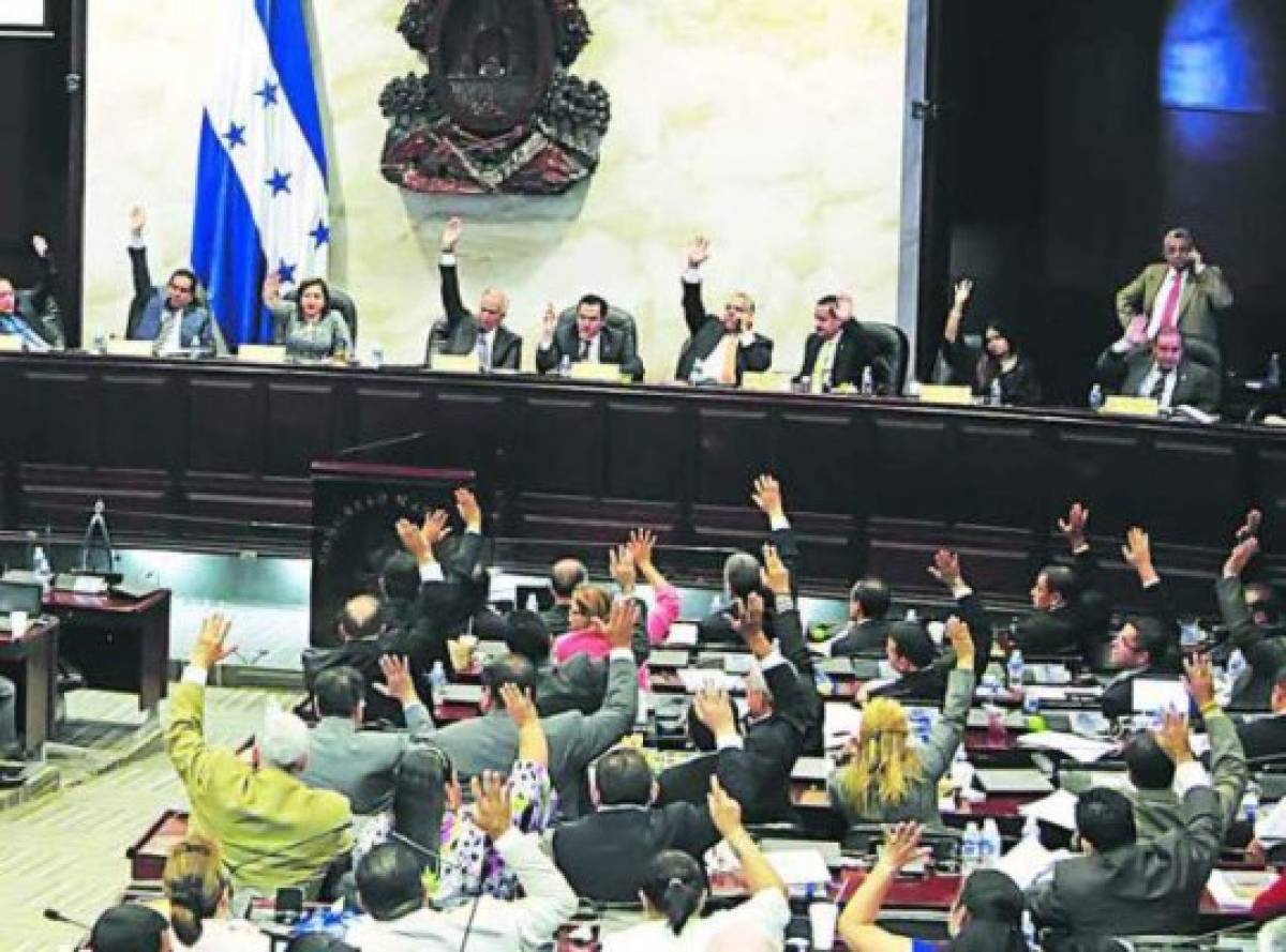 ﻿CN podría aplicar juicio político a los concejales