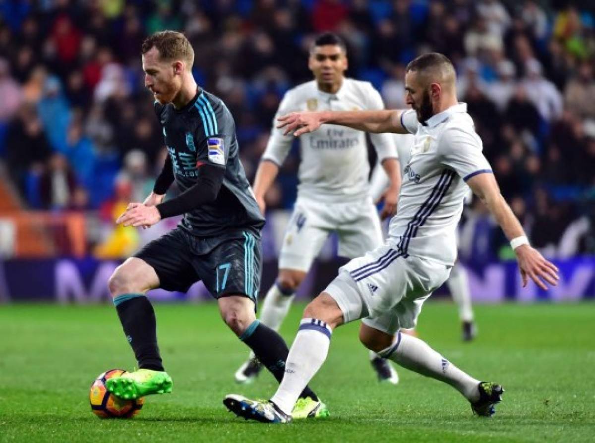 Real Madrid golea 3-0 a la Real Sociedad y se distancia en la Liga