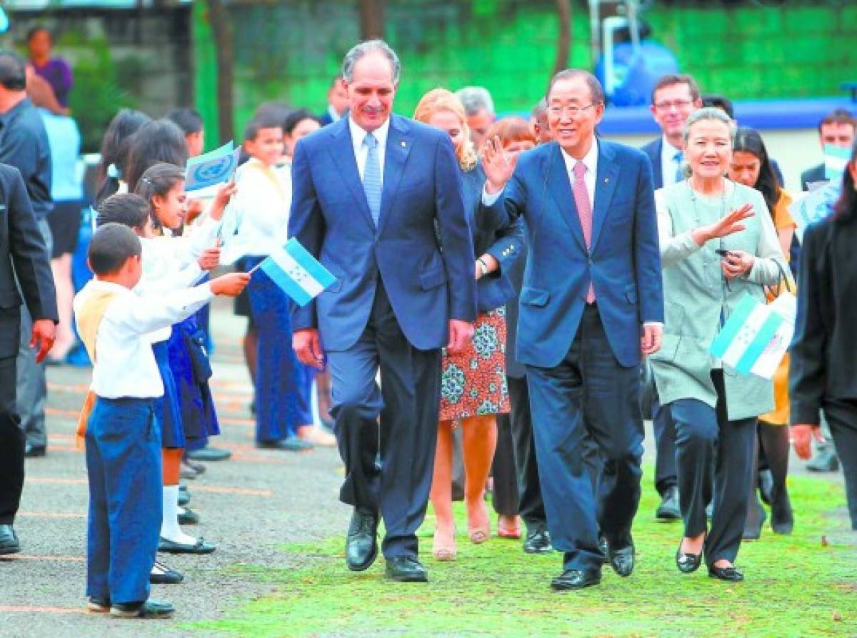 Ban Ki-moon recibe llaves de la capital de Honduras