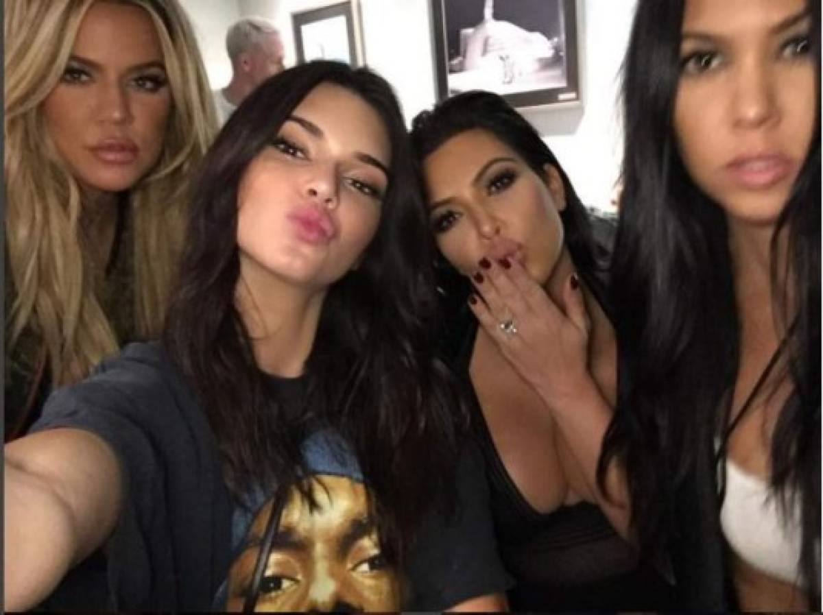 Kim Kardashian revela cuál es su truco para salir 'perfecta” en las selfies