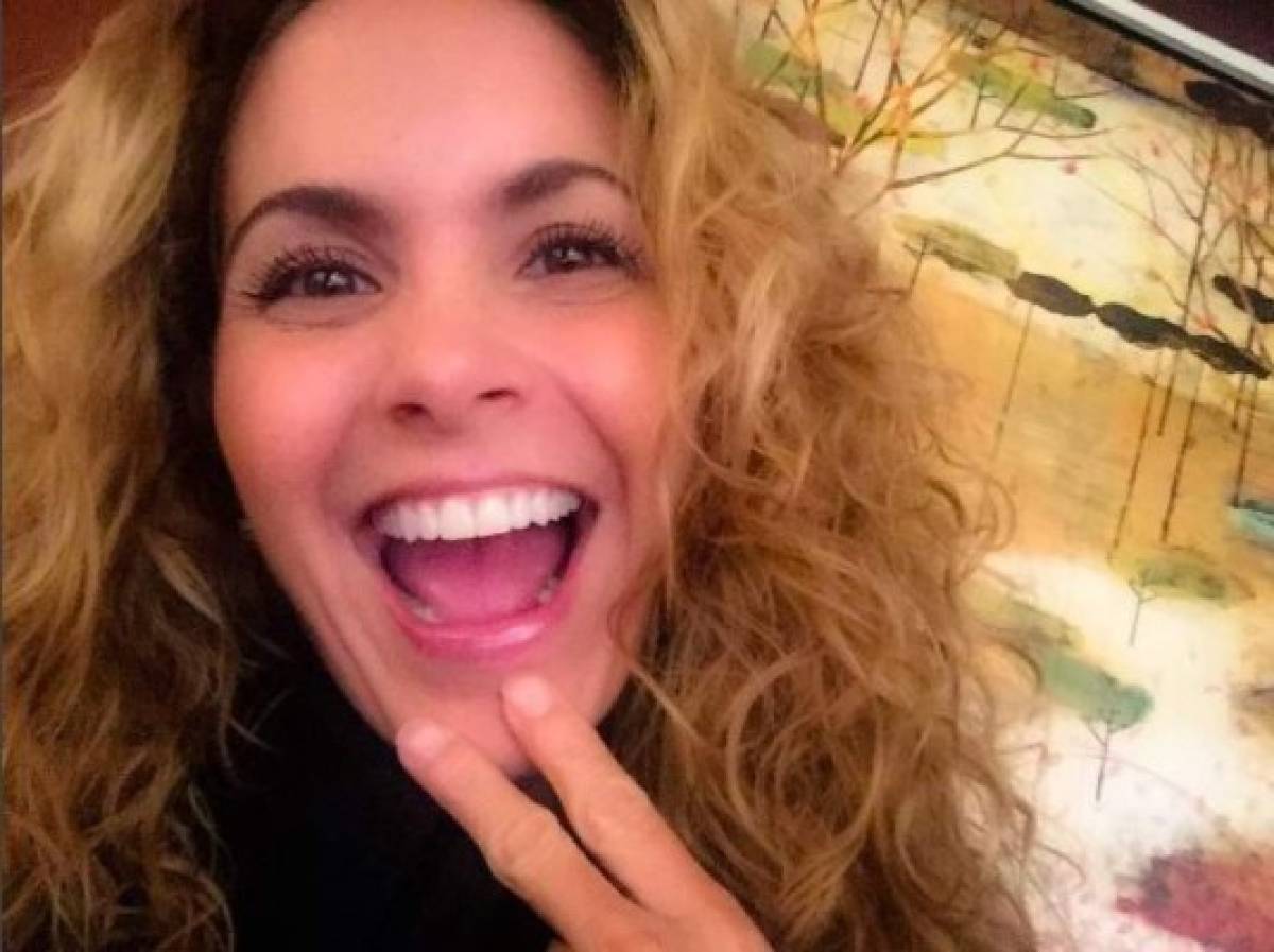 Lucero muestra su rostro sin maquillaje y luce… ¡hermosa!