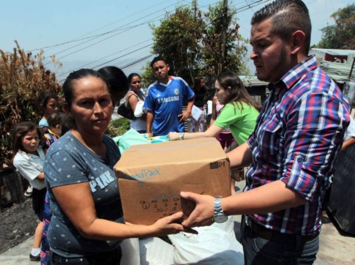 Se enciende una luz de esperanza para afectados de voraz incendio