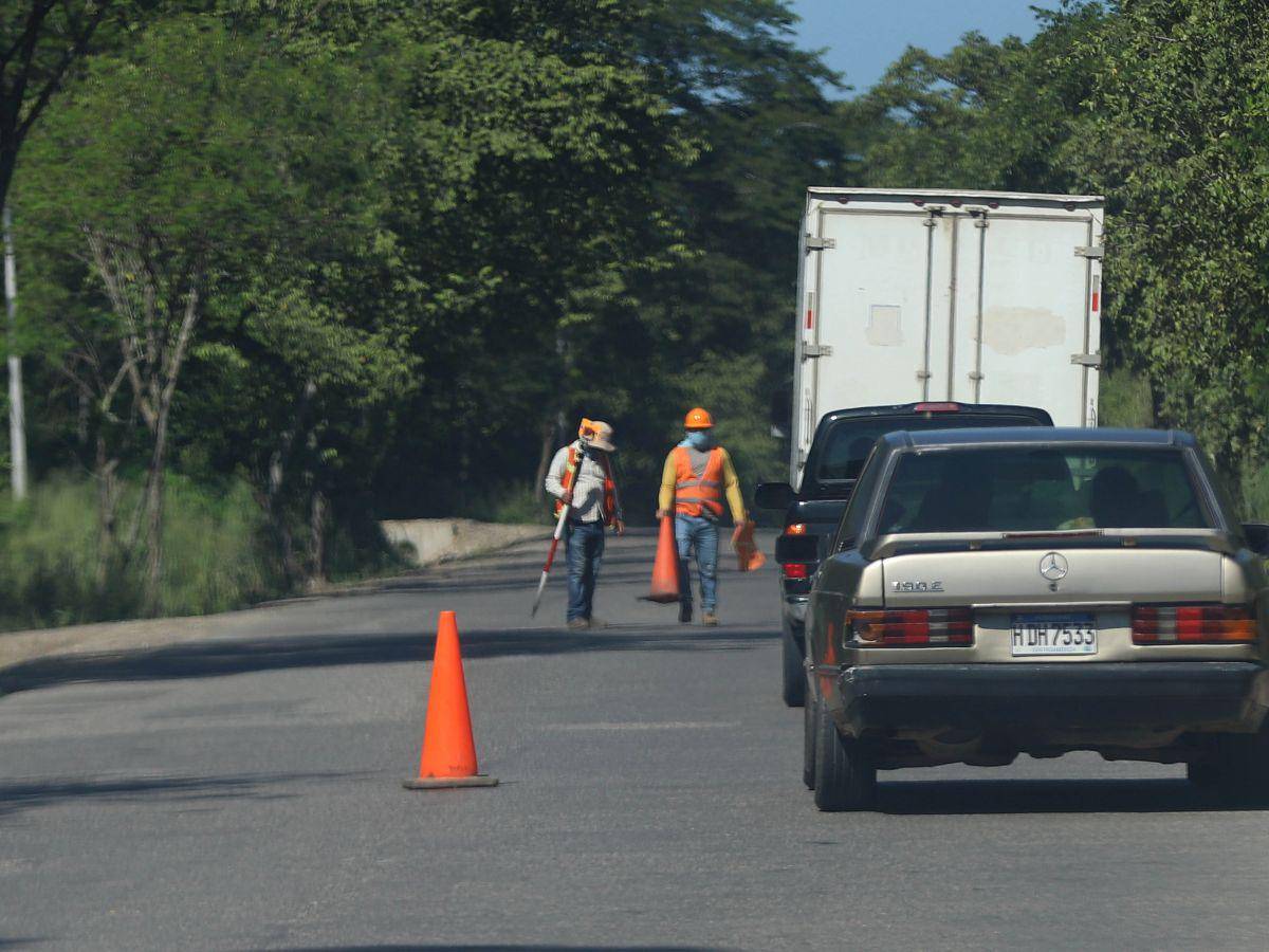 $!La empresa concesionaria Covsa, que había ganado el proyecto e iba a reconstruir la vía desde Chamelecón, Cortés, hasta La Entrada, Copán, con concreto hidráulico quedó fuera al no ser ratificado el contrato.