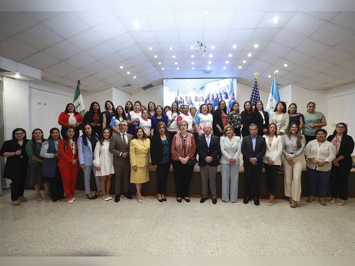 AWE Honduras 2024: UTH abre convocatoria para la sexta edición del programa Mujeres Emprendedoras