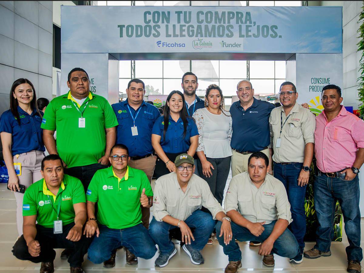 De Mi Tierra celebra sus 16 años recibiendo premio Anáhuac a la Responsabilidad Social 2024