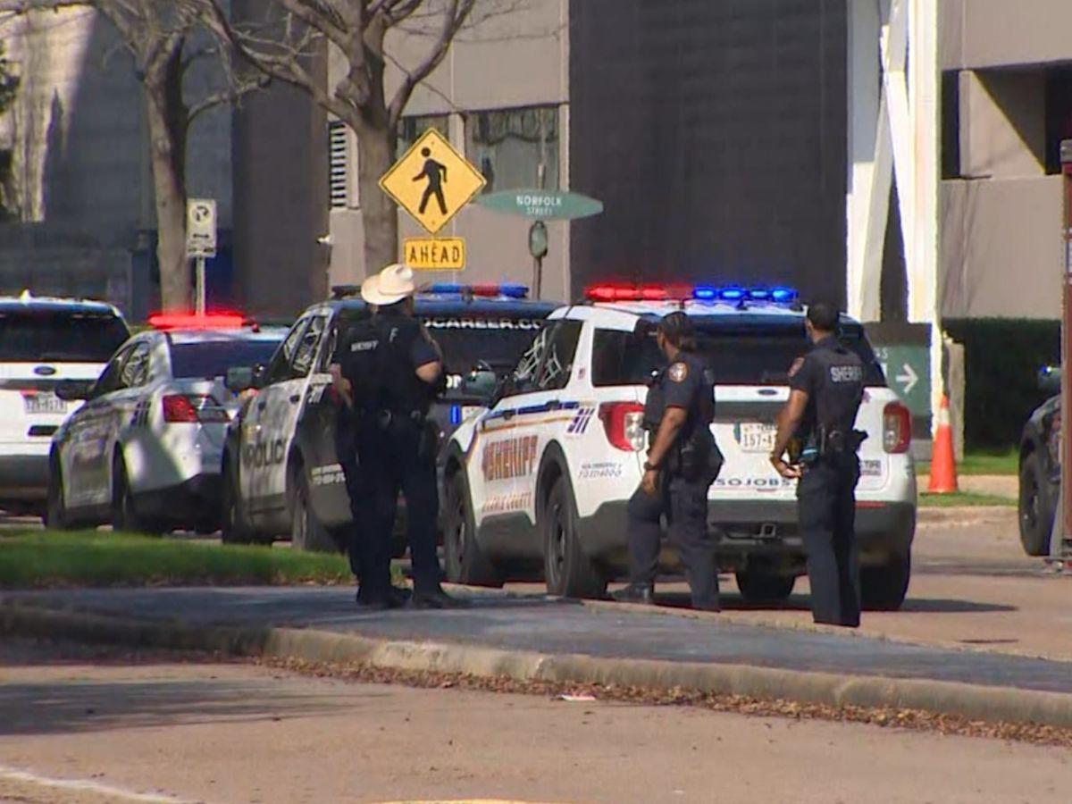 Tiroteo en iglesia Lakewood de Houston deja un menor herido