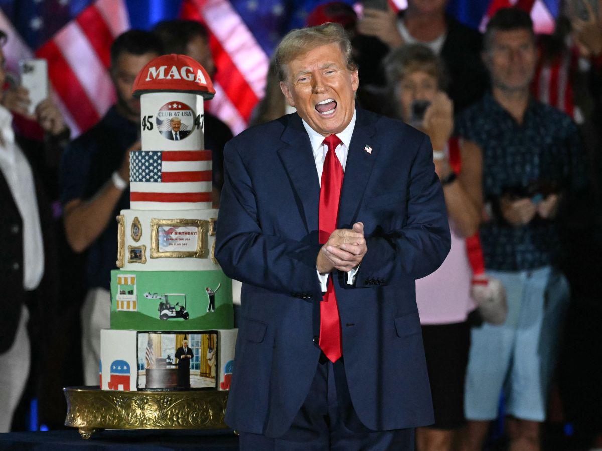 Donald Trump arremete contra los migrantes “criminales” en su cumpleaños