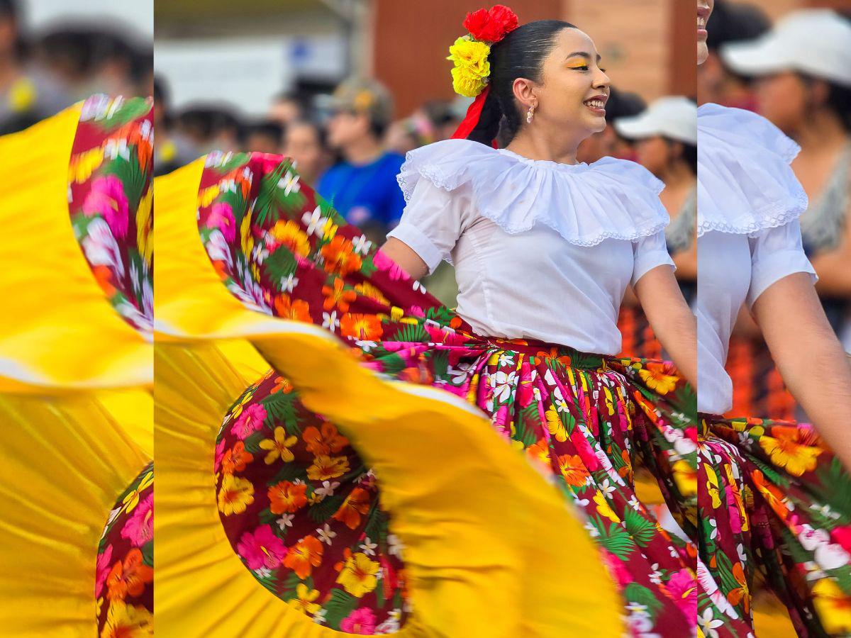 Con bellas floristas y carrozas, Siguatepeque celebra el Festival de las Flores 2024