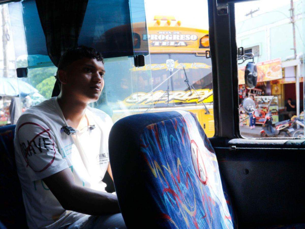 El guardameta asegura que gasta 200 lempiras diarios cuando le toca ir a entrenar.