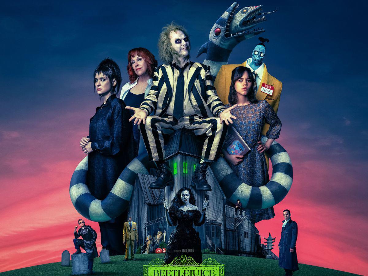 La cinta es conocida por su estilo visual único y gótico, característico de Tim Burton. Este es el afiche de la secuela.