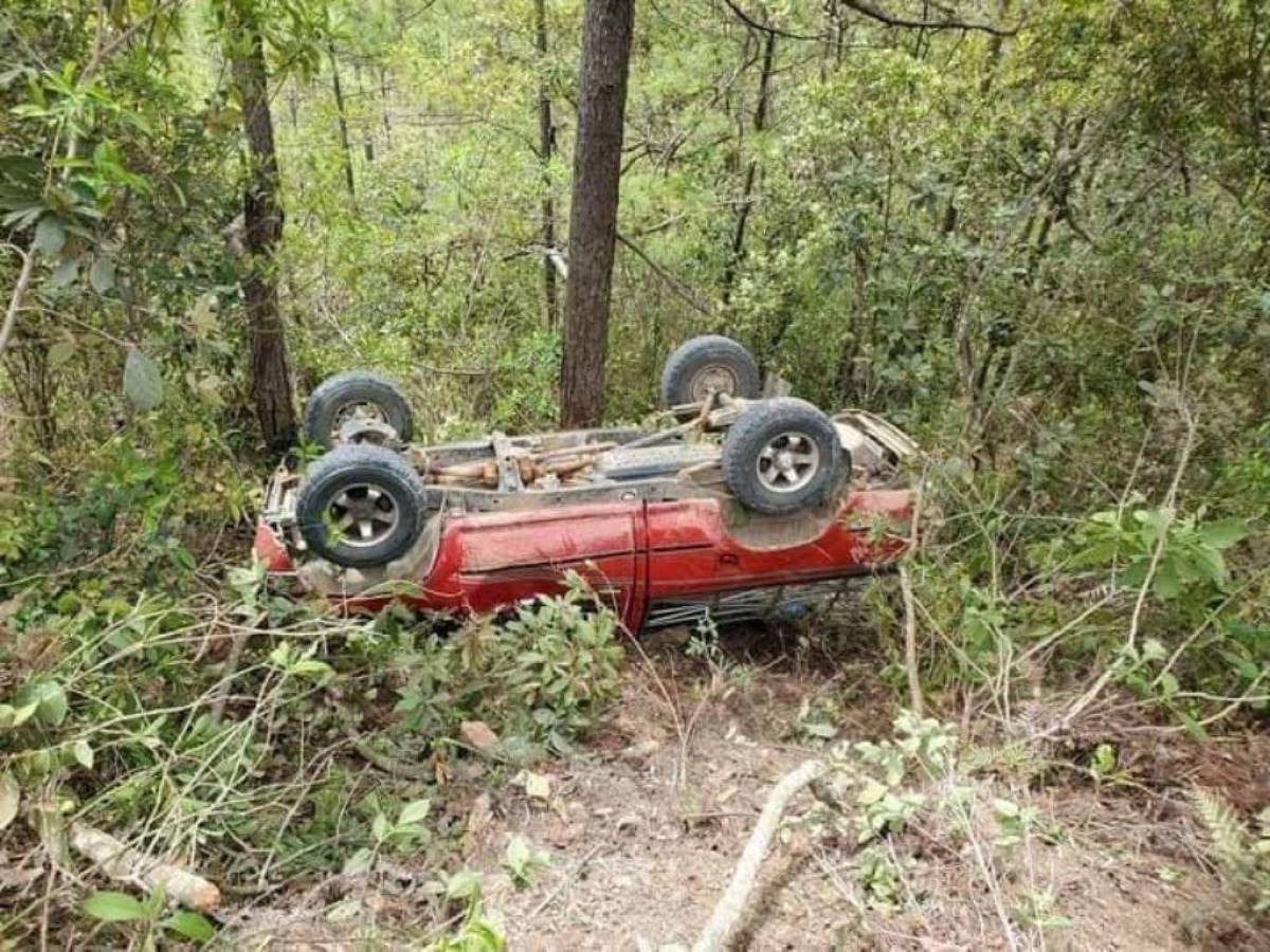 Dos muertos y tres heridos deja accidente de tránsito en Erandique, Lempira