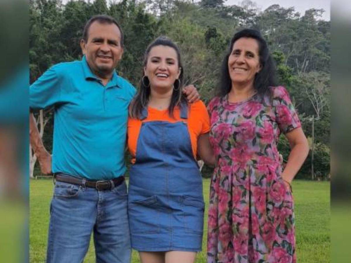 Cesia Mejía disfruta sus “mejores vacaciones” al reencontrarse con su familia