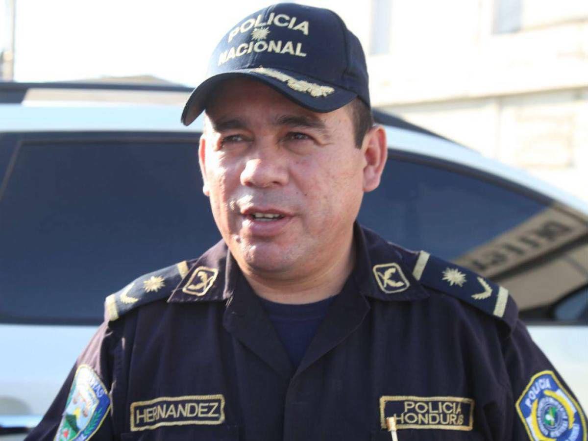 Expolicía Mauricio Hernández irá vestido de traje a su juicio