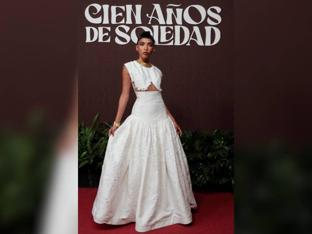 El elenco de “Cien años de soledad”, de Netflix, asiste al estreno