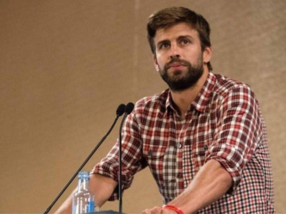 ¿Su novia? Piqué es captado en fiesta con hermosa rubia tras separarse de Shakira