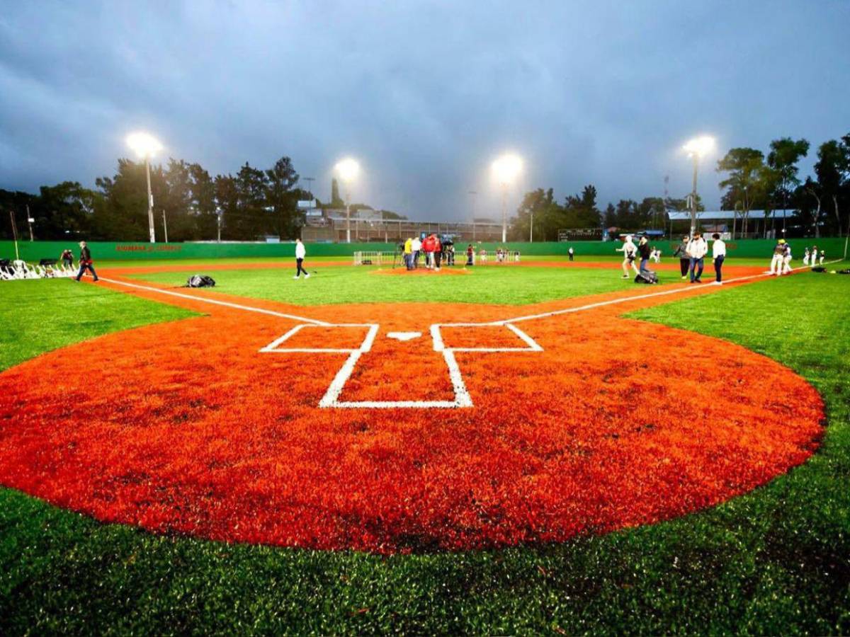 Así quedó el estadio “Chochi” Sosa de Tegucigalpa tras ser reinaugurado