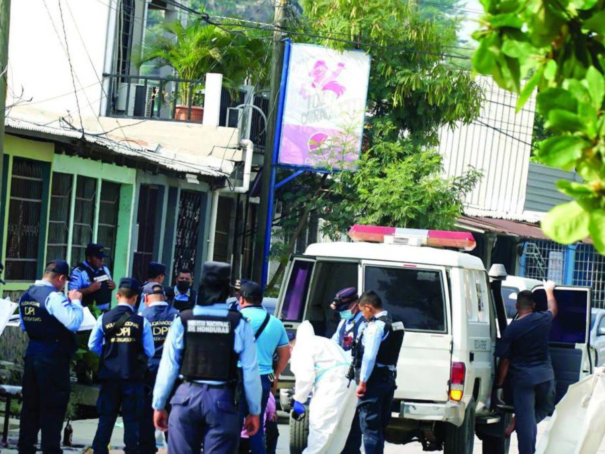 Capturan a dos jóvenes acusados de perpetrar masacre en barrio Santa Martha en San Pedro Sula