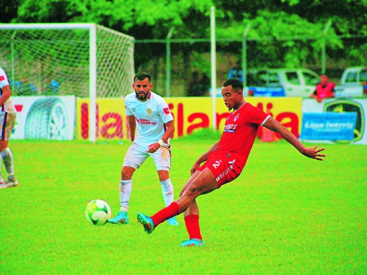 ¿Nuevo fichaje del Olimpia? Deyron Martínez confirma que abandona la Real Sociedad