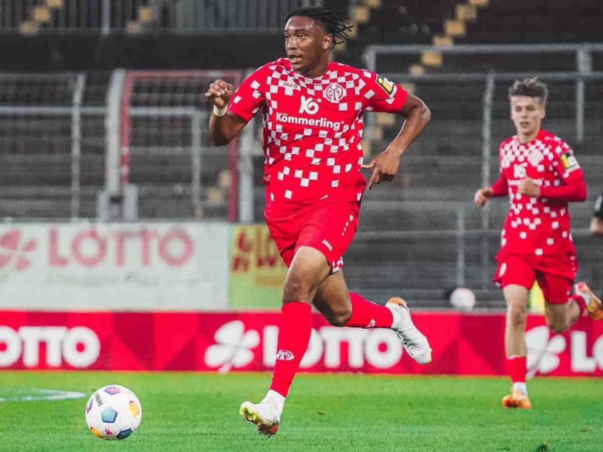 Futbolistas hondureños que se forman en grandes equipos que se les debe seguir la pista