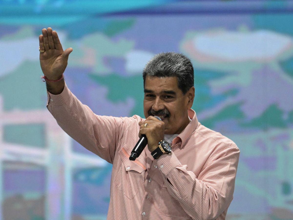 Nicolás Maduro se disculpa por negar ingreso de expresidentes a Venezuela