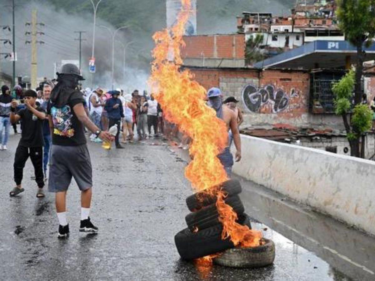 Ascienden a cuatro los muertos en protestas contra Nicolás Maduro en Venezuela