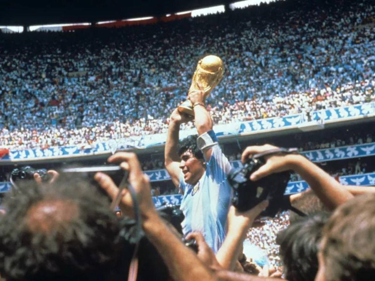 Diego Maradona, una leyenda inolvidable: Un repaso de su carrera