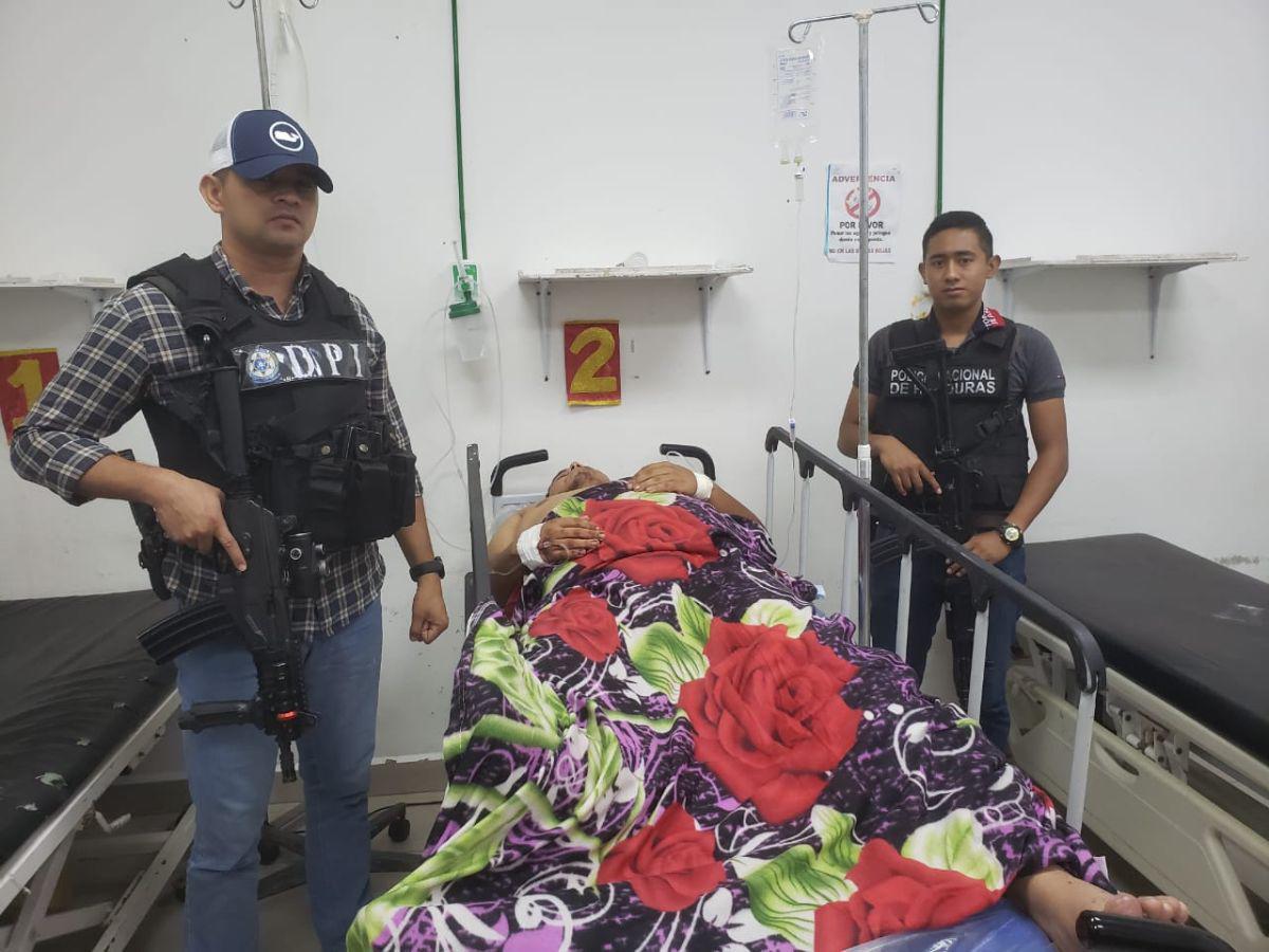 La pareja sentimental de la profesora está bajo custodia en un nospital de San Lorenzo. (2) El asesinato de la maestra se reportó el lunes en la residencial Norma Argentina de Jícaro Galán.