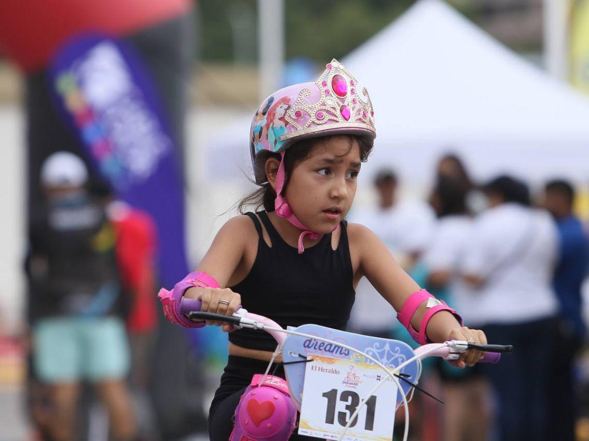 Talento en dos ruedas: las niñas brillaron en la Vuelta Ciclística Infantil 2024