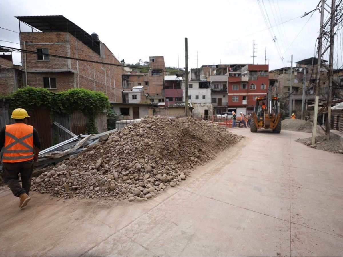 Avanzan las obras de mitigación en el sector Los Jucos del barrio Morazán