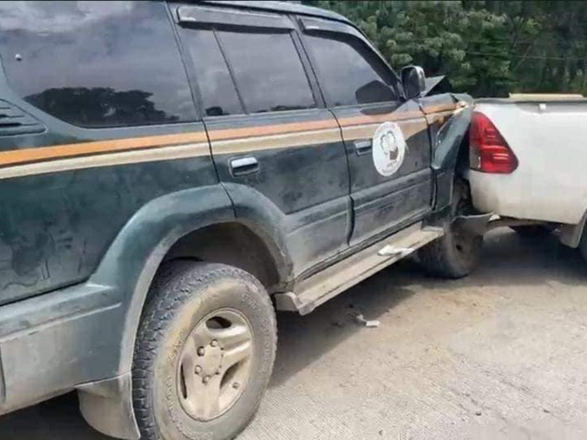 Padre Leopoldo Serrano sufre accidente vial en Macuelizo, Santa Bárbara