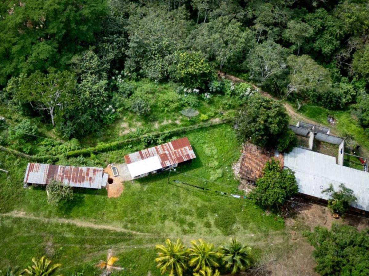 Laguna artificial fue construida como escondite para ocultar botín de Magdaleno Meza