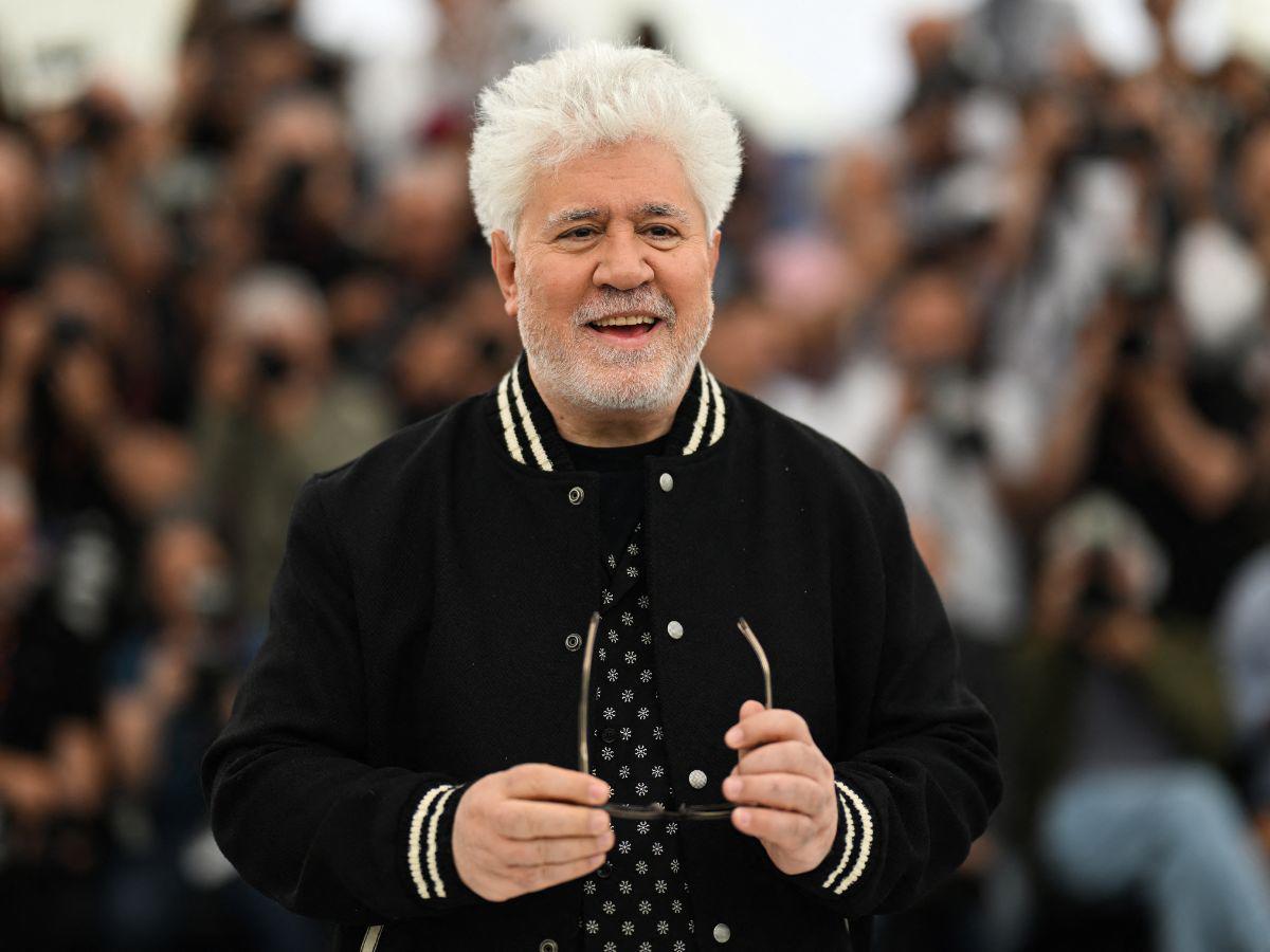 Pedro Almodóvar causó furor con su cortometraje wéstern y gay en el Festival de Cannes