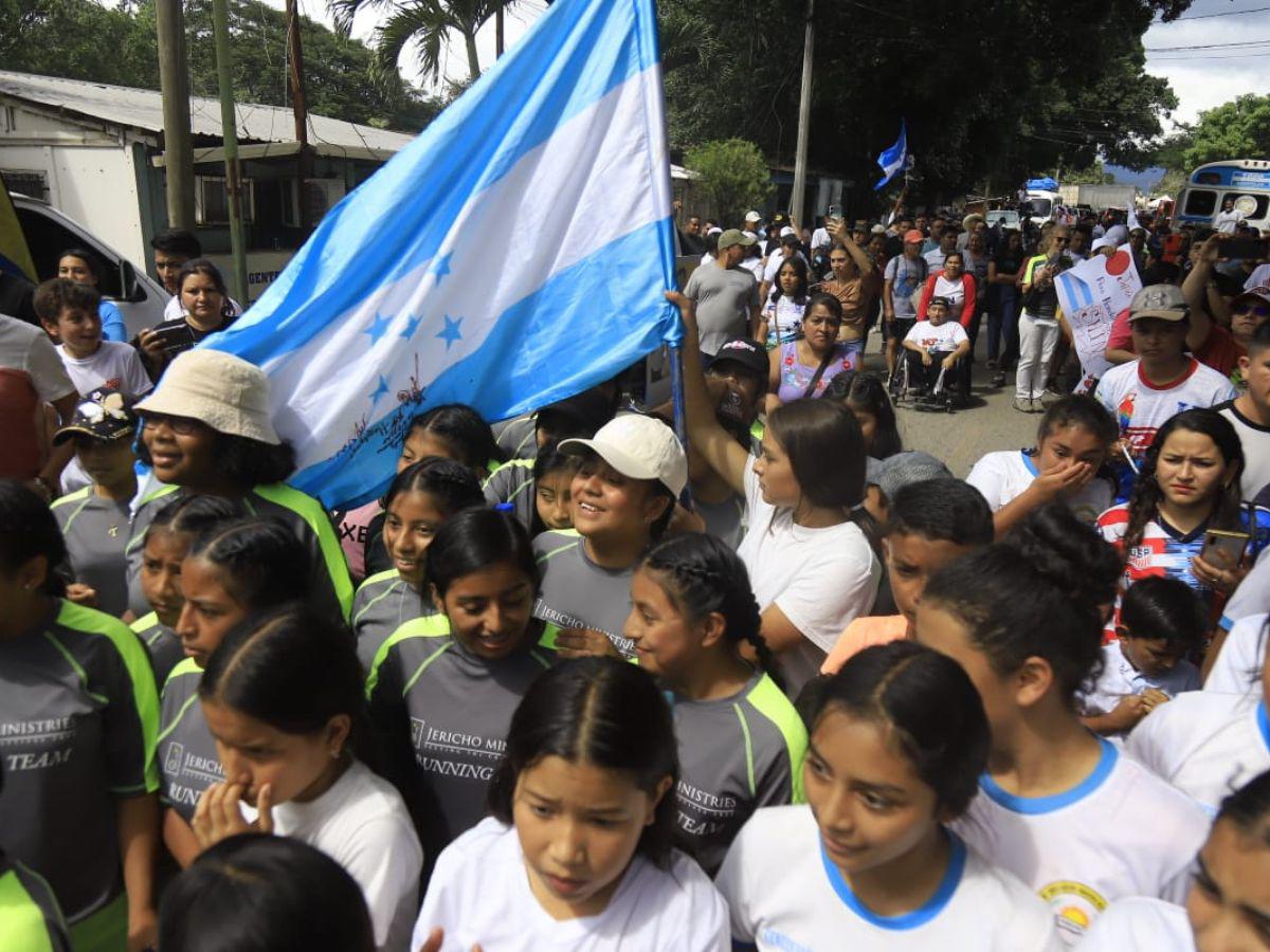 Shin Fujiyama fue sorprendido con calurosa bienvenida en Ocotepeque tras su reto