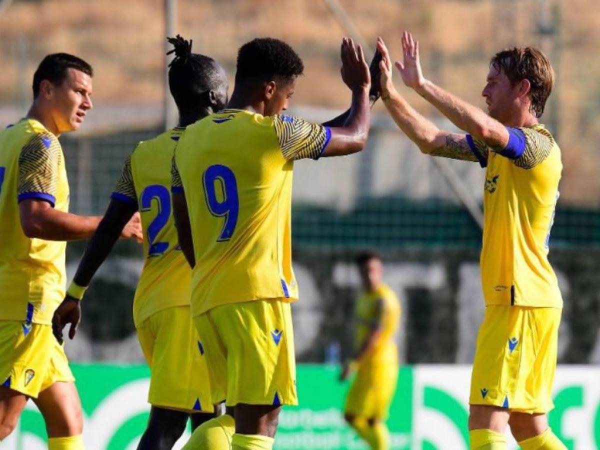 “Choco” Lozano anota su segundo gol de la pretemporada ante Málaga