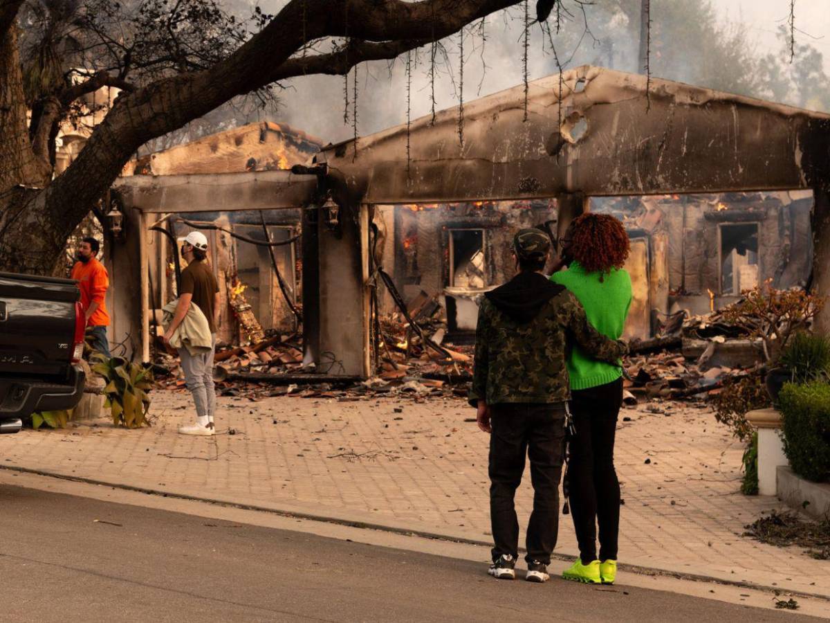 Pacific Palisades, el barrio de los famosos que incendios redujeron a ceniza