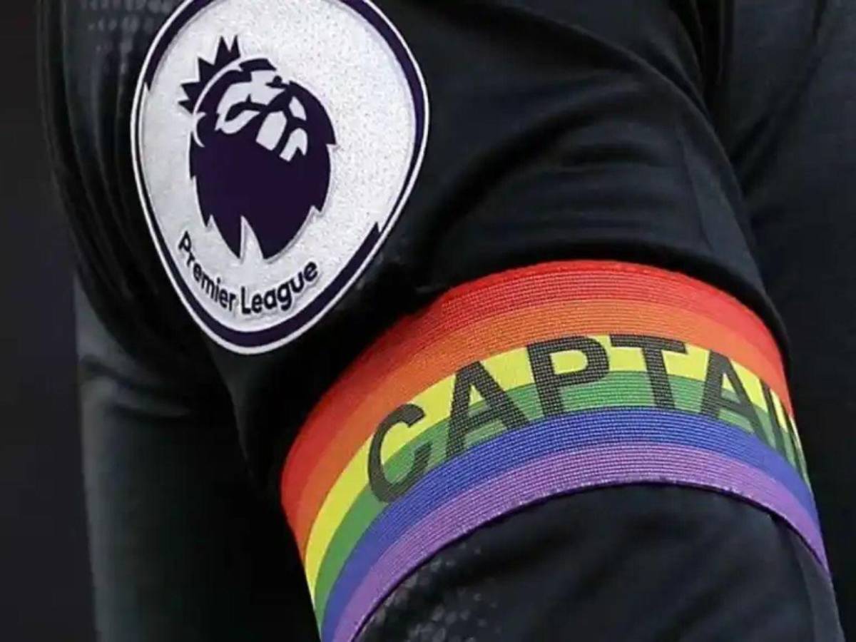 Capitanes de la Premier League causan polémica por brazaletes pro-LGBTQ