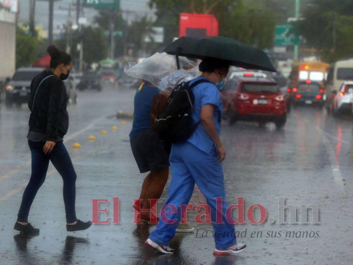 Ingreso de onda tropical dejará lluvias débiles en el territorio nacional