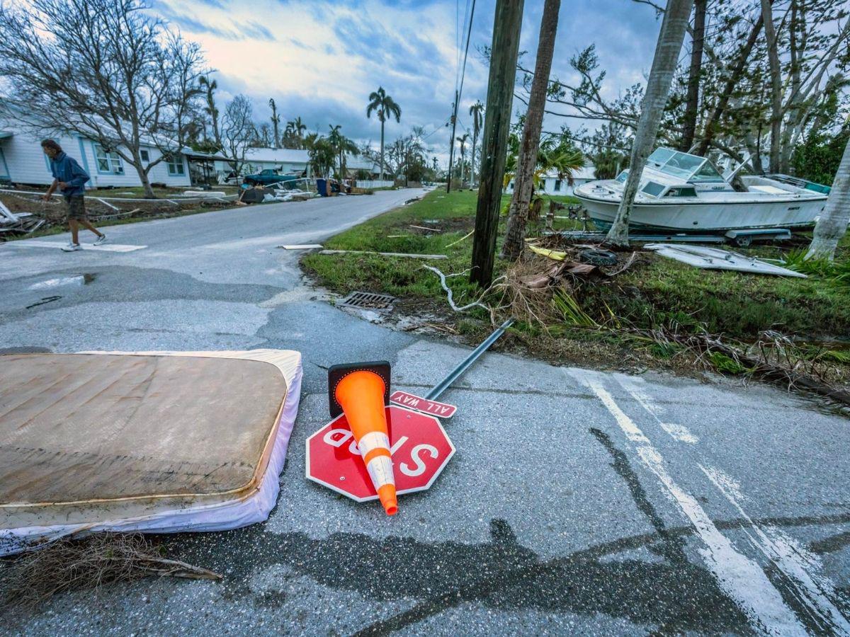 Cuatro muertos y devastación deja Milton en su paso por Florida