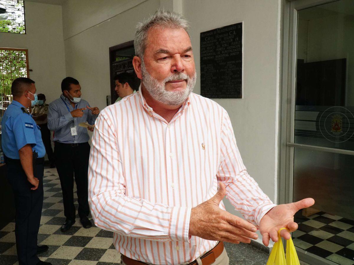 Roberto Contreras, alcalde de San Pedro Sula, denuncia conspiración para sacarlo del poder