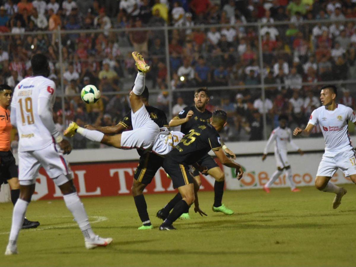 Olimpia y Olancho FC empatan en un entretenido partido en Comayagua