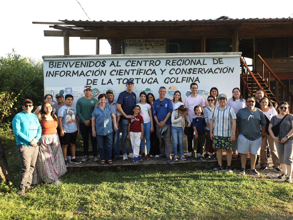 La emocionante liberación de la tortuga golfina en el sur de Honduras