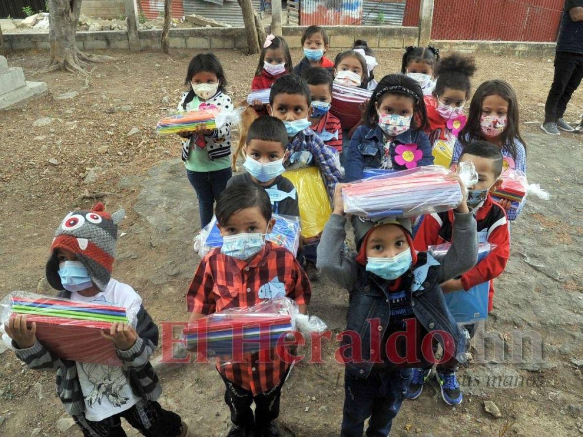 La Maratón del Saber inicia su ruta con los estudiantes de la Reynel Fúnez