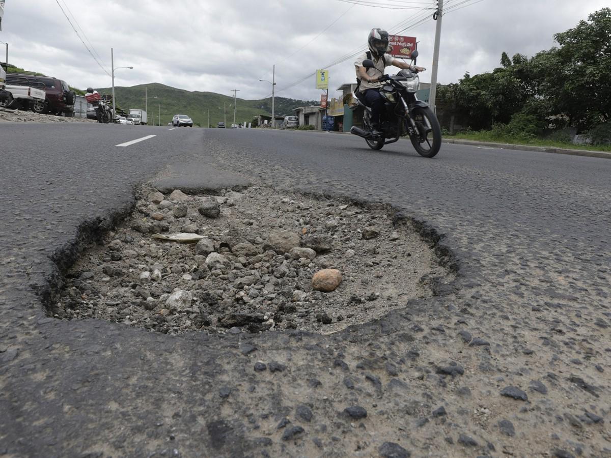 Malas costumbres que se deben evitar para  prevenir accidentes en moto