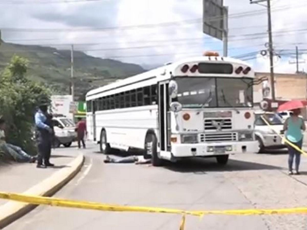 Hombre muere atropellado por un bus en sector de La Laguna de Comayagüela
