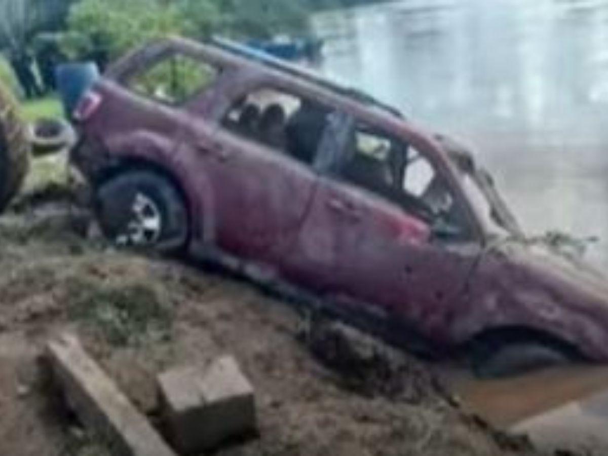 Ubican dos carros más en río Ulúa vinculados a desaparición de 10 hombres en Baracoa, Cortés